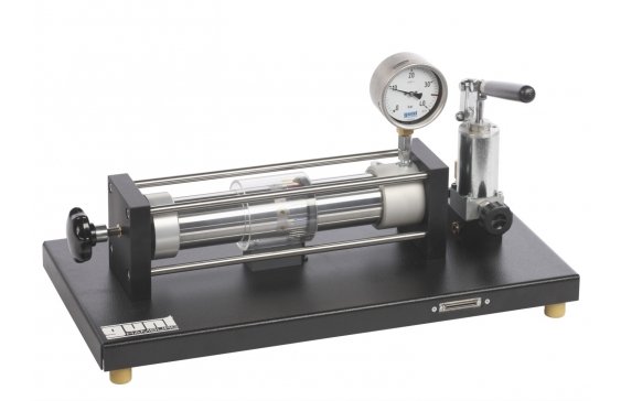 Stress and strain analysis on a thin-walled cylinder